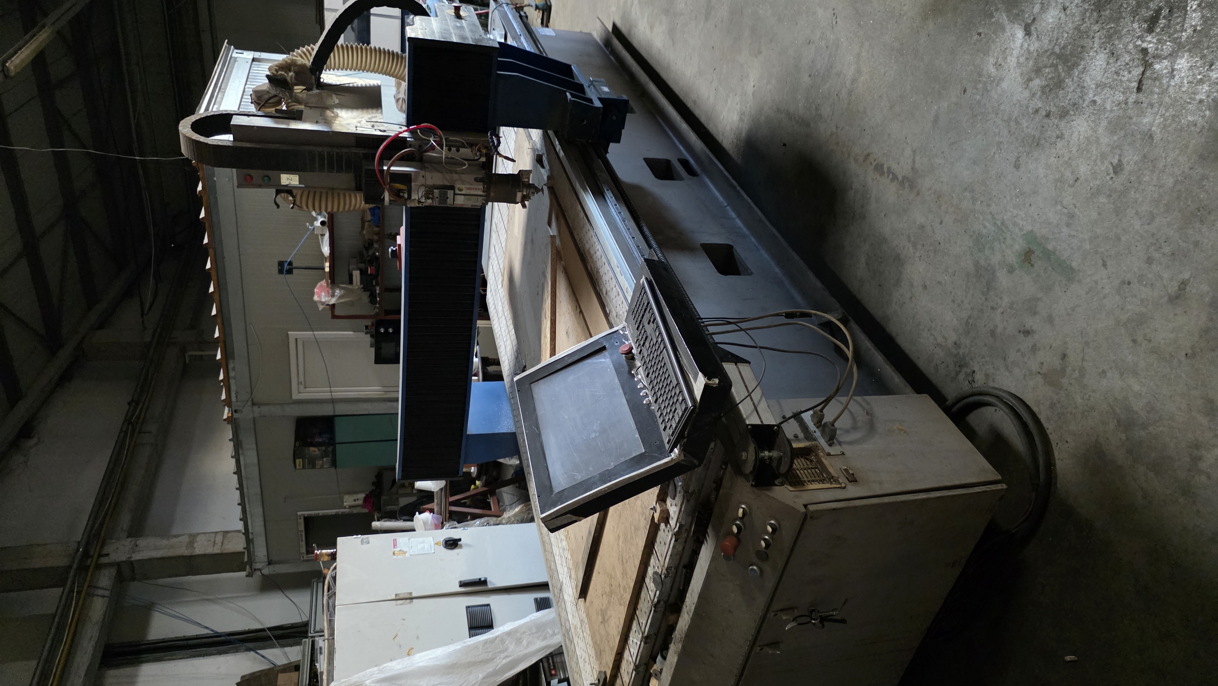 Router CNC 3000 × 1500 mm, 3 axe